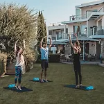 Marina Di Scarlino Ξενοδοχείο με διαμερίσματα 4*
