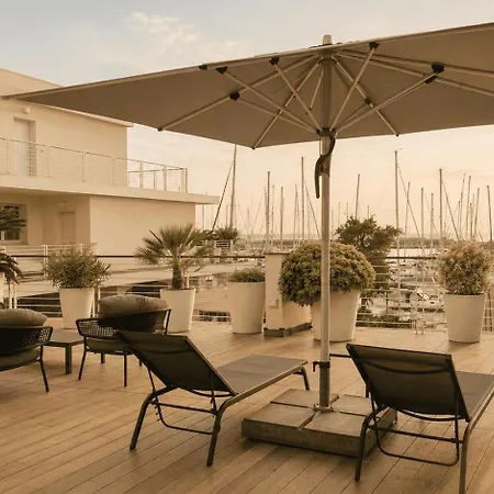 Marina Di Scarlino Aparthotel Puntone di Scarlino