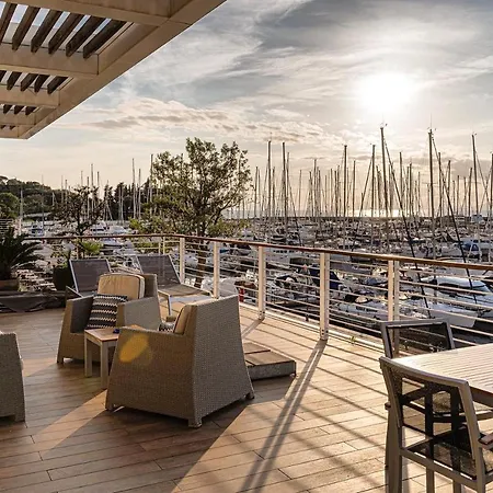 Marina Di Scarlino Aparthotel Puntone di Scarlino