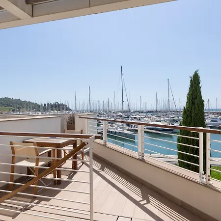 Marina Di Scarlino 4*